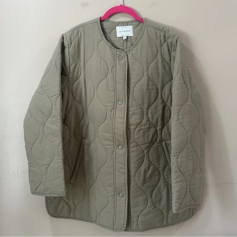 Lucky Brand Beige Quilted Barn Jacket Crew Neck Large Snap NEW